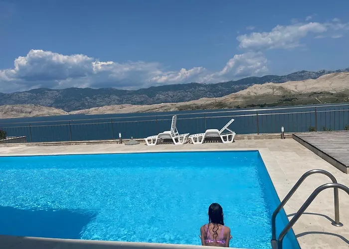 Pag Luxury 4u * Паг